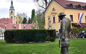 Studio Apartment Old Town Castle